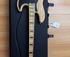 2016 Fender American Elite Jazz Bass, 4-string