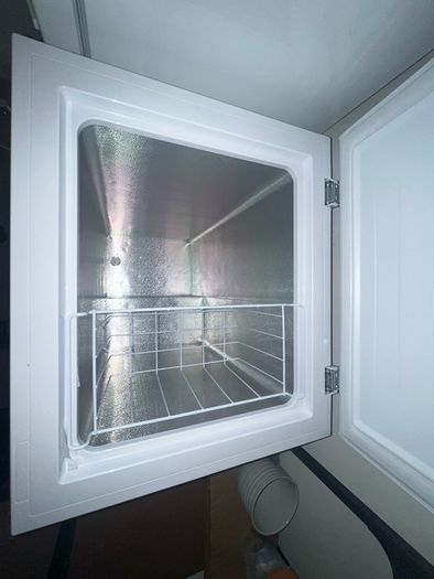 100L Freezer