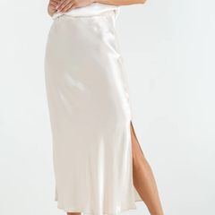 Designer skirt The Orla" - Satin Midi Skirt (Champagne)