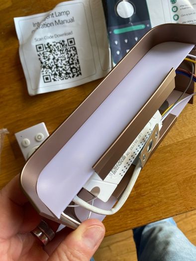 Wall Lights - Smart LED Wall Light with Remote Control / NEW