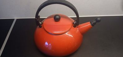 le creuset kettle