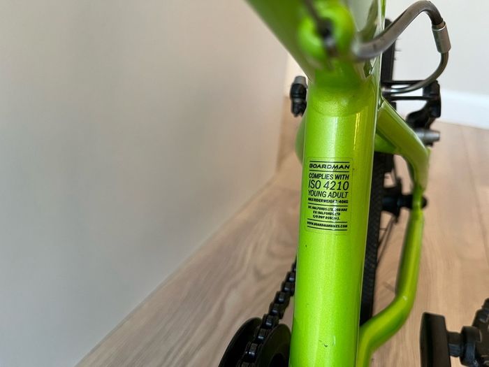 Boardman JNR 16 Kids Bike - Lightweight in Excellent Condition