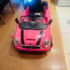 Kids electric car