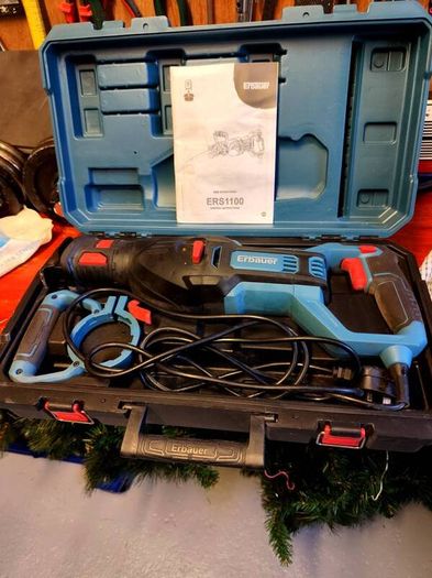 Erbauer ERS1100 1100W Reciprocating Saw  (Like New)