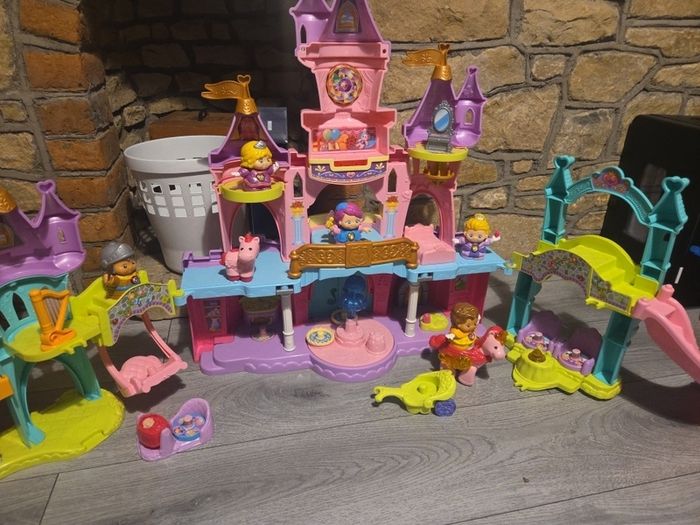 VTech Go! Go! Smart Friends Enchanted Princess Palace