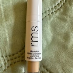 RMS Beauty Revitalize Hydra Concealer ON08