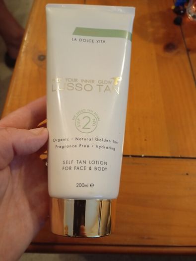 Lusso medium tan