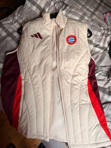 Bayern Munich Top Medium Mens