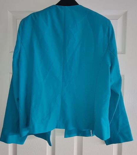 Aqua Blazer. Size 18. New