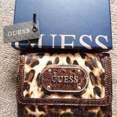 Guess Purse / Wallet For Sale