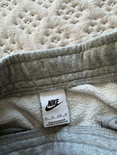Nike sweatpants