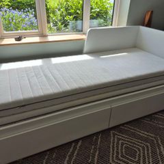 Day Bed