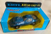 Corvette Stingray Scale 1/25 by Ertl made in 1970