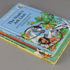 Enid Blyton (small books)