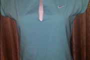 BNWT genuine Nike top size UK16/18 EU44/46 Postage included