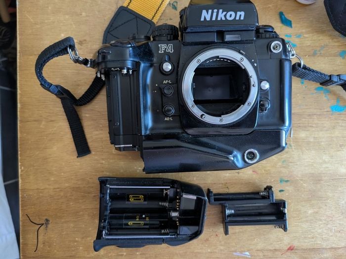 Nikon F4s camera body for parts.