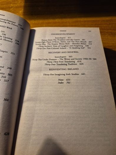 Inventing Ireland. The Literature of The Modern Nation. Declan Kiberd.
