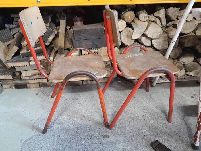 School chairs