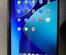 Apple iPad Pro 12.9 5th Gen, M1 128GB WiFi