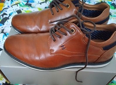 boys shoes