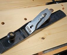 Record 07 jointer plane, rosewood (1930s)