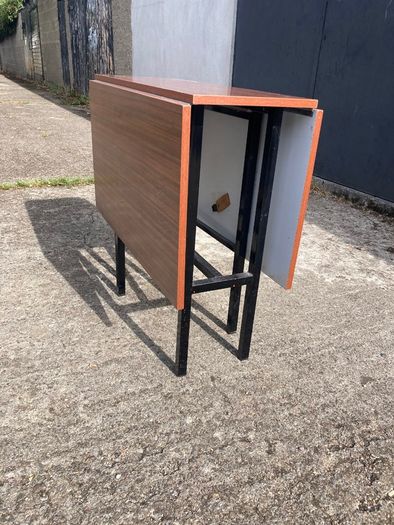 Gate Leg Table - Drop Leaf Table
