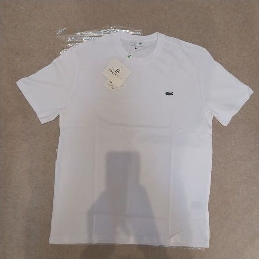 White lacoste t-shirt