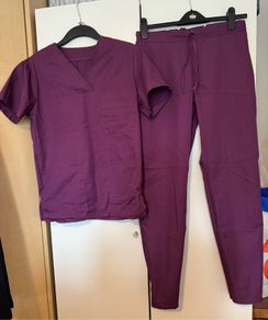 healthcare uniform/scrub