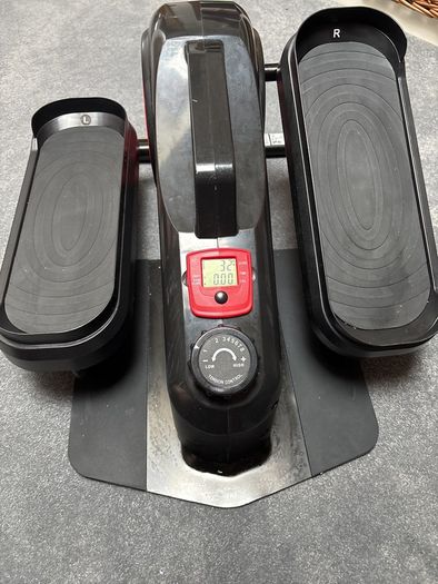 Mini Under-Desk Elliptical Stepper - Magnetic Tension 1-8 - With Monitor