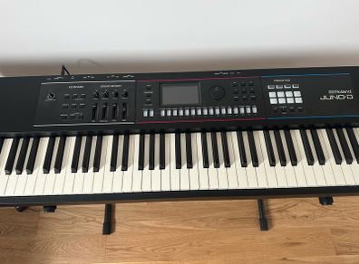 Roland Juno d8 88 keys