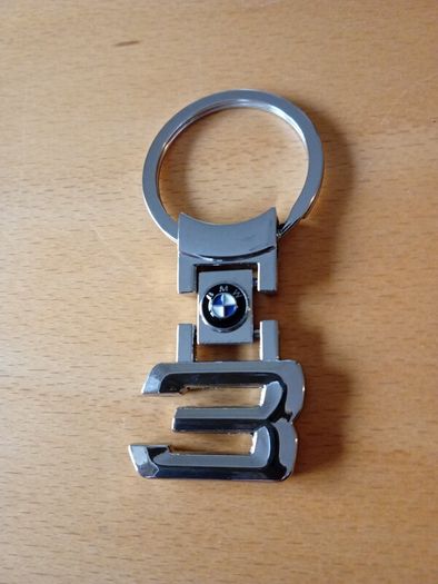 Brand New BMW 3 Series Keyring .