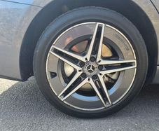 Mercedes 18 inch genuine alloys