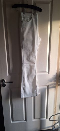 Zara  Off White Boots  Cut Jeans