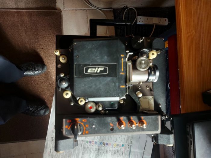 Vintage Eiki Elf NT-1 16mm Sound Film Projector Working Motor Lamp Kowa 11.250mm Lens, in very good condition, not tested