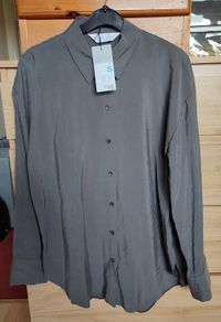 BNWT Size S (10-12) modal blend shirt