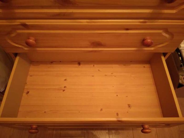 Bedroom Furniture set