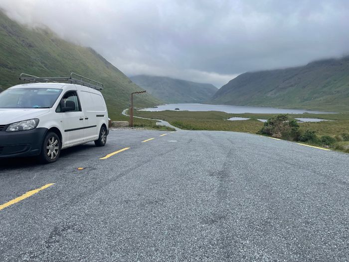Cosy Volkswagen Caddy Maxi Camper