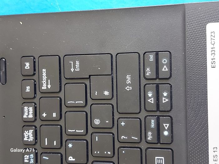 ACER Aspire ES 13 Model ES1-331-C7Z3. 4GB Ram, 32GB HDD, Windows 8, Intel Celeron CPU N3050, 1.6GHz. Chrome, VLC, etc