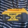 DeWalt battery Image 3