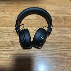 JLab Studio Wireless