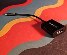 USB-C to Display Port adapter