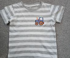 NEXT boys t-shirts . Age 6/7