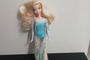 Elsa Frozin