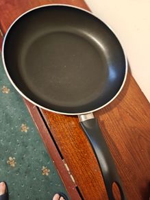 Frying pan