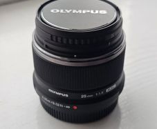 Olympus 25mm F/1.8 Lens