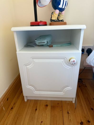 Standalone Wardrobe & 2 Bedside Lockers