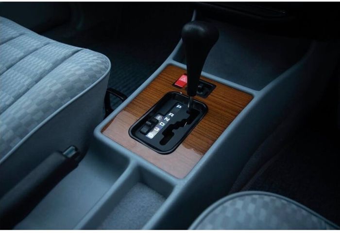 Mercedes-Benz 190 1989