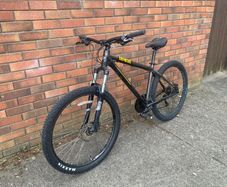27.5 Inch Genesis Core10 mountain bike