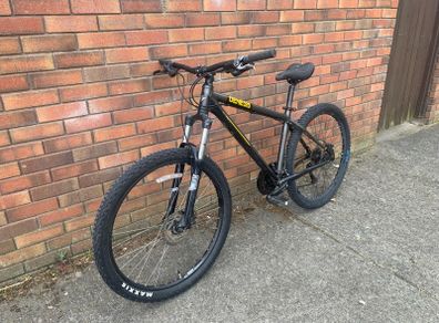 27.5 Inch Genesis Core10 mountain bike