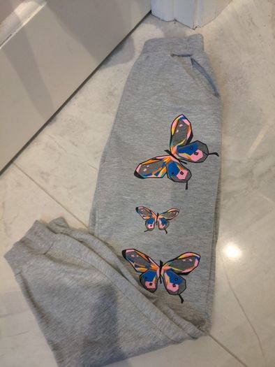 Girls tracksuit